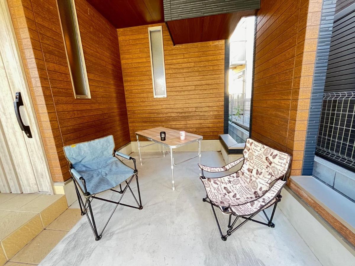 טוקיו Charming New Home Launch: Direct Access To Narita & Haneda Airports, Shinjuku, And Disneyland; Close To Asakusa & Akihabara! מראה חיצוני תמונה